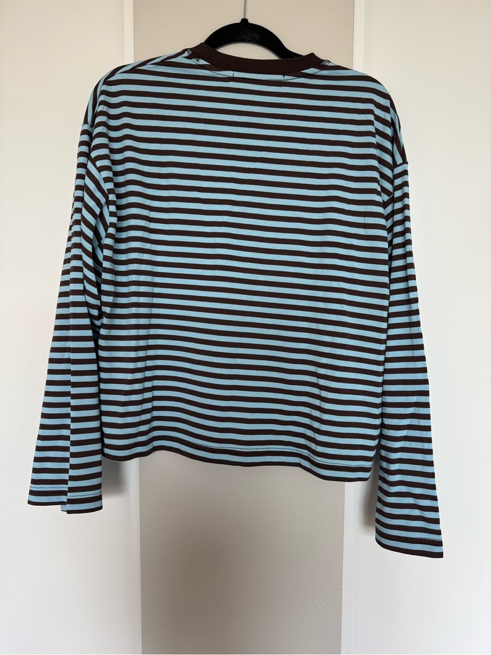 Lioness Bloom Long Sleeve Top NWT in Chocolate Sea Stripe - Picture 5 of 5